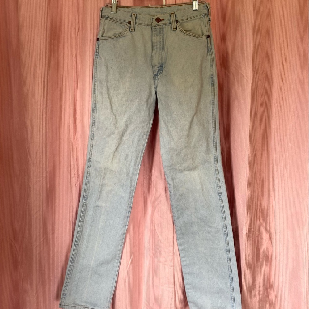 Wrangler Unisex Light Wash Straight Jeans